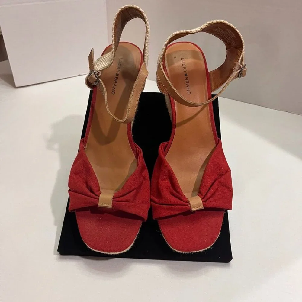 Lucky Brand Red Canvas Espadrille Wedge Sandals – Size 11